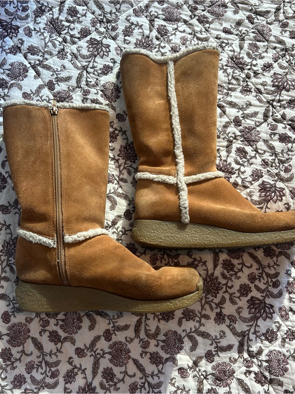 Women's Mid-Calf Suede Winter Boots with Shearling Trim - Tan